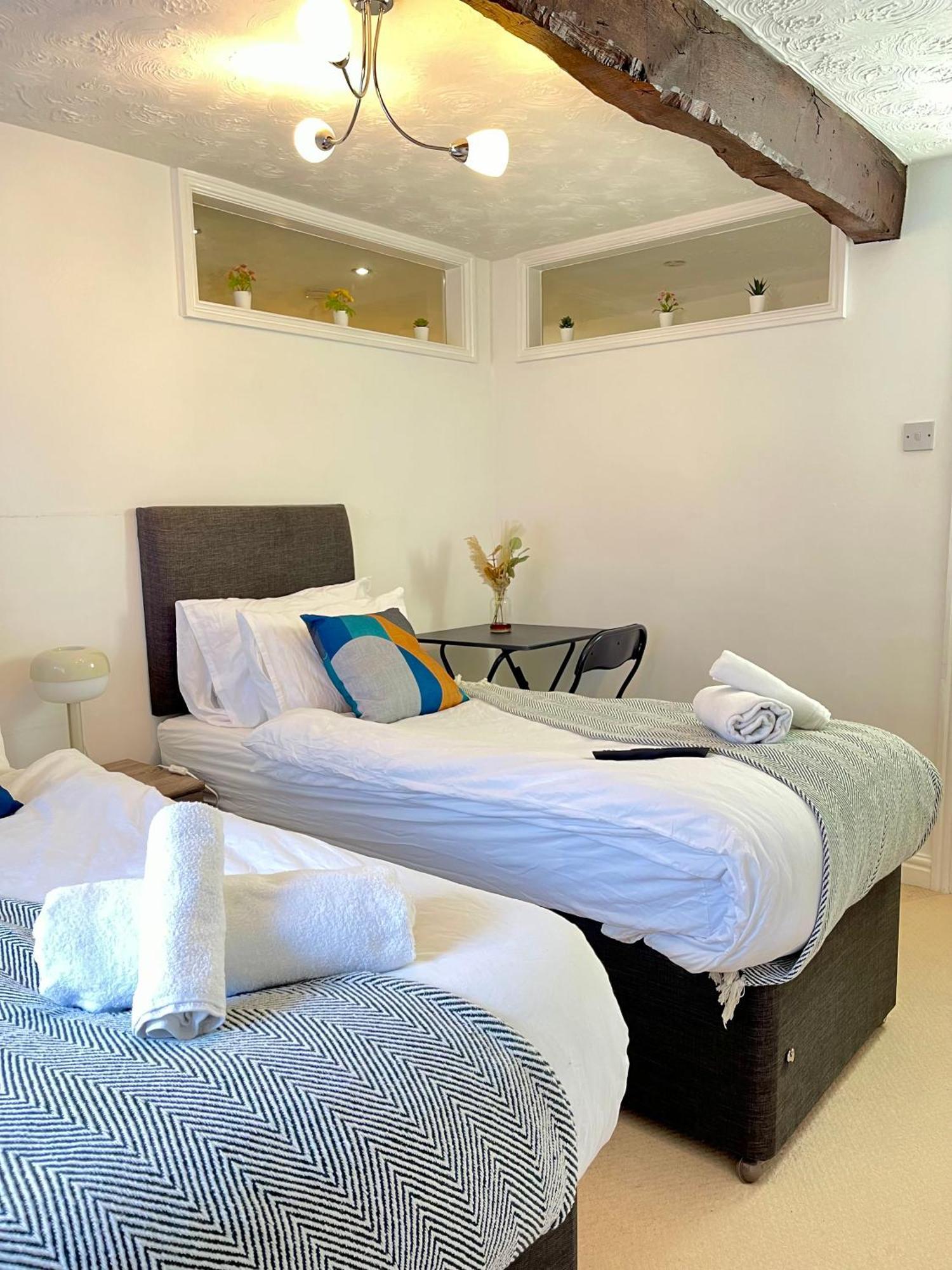Mount Yard - Stylish Cottage - Close To Alton Towers - Peak District - Stoke-On-Trent Sleeps 5 Totmonslow エクステリア 写真
